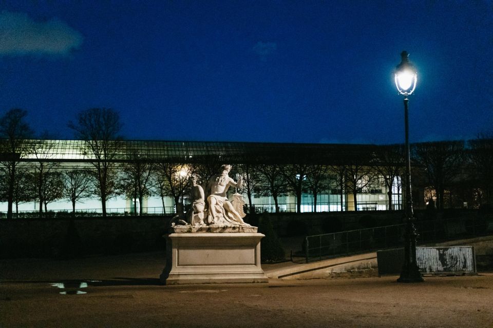 Paris: Sunrise Running and Sightseeing Group Tour - Trocadéro to the Eiffel Tower: the payoff you plan your day around