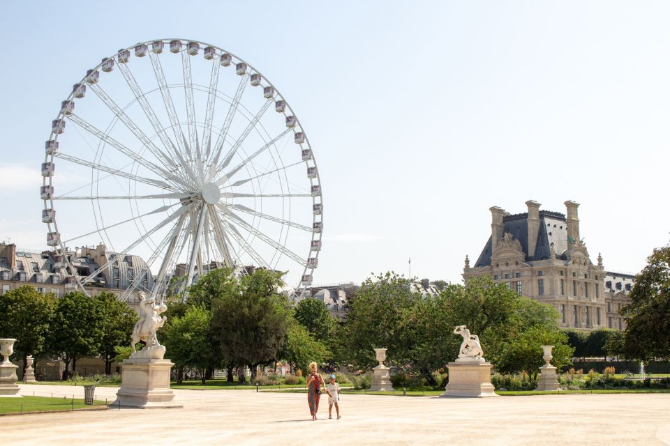 Paris: The Da Vinci Code Walking Tour with a Local Guide - Guides and storytelling: Marie, Bianca, and what to look for