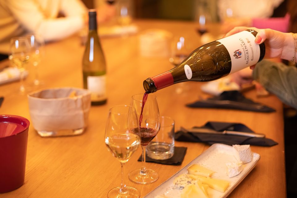 Paris: The Ultimate Wine and Cheese Tasting in English - AOP and wine style differences: the lesson you’ll repeat later