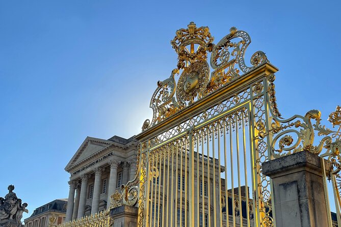 Paris to Versailles Tour: Private Guide & Transport included - The Palace of Versailles: Hall of Mirrors plus the royal rooms that matter