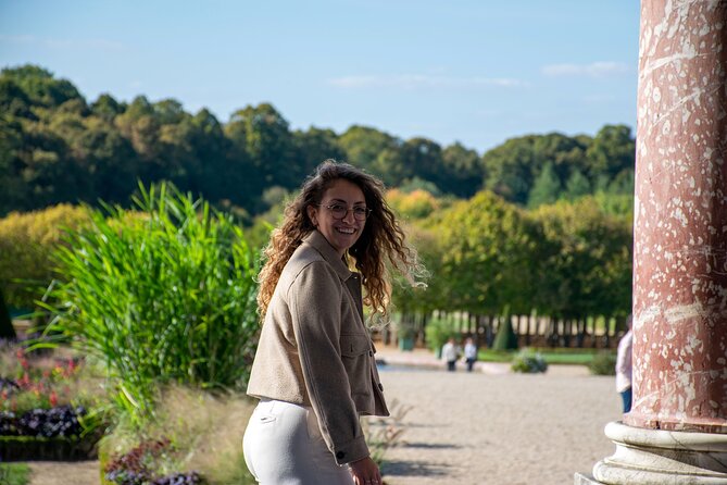 Paris to Versailles Tour: Private Guide & Transport included - Gardens and Grand Canal time: seeing Versailles from ground level