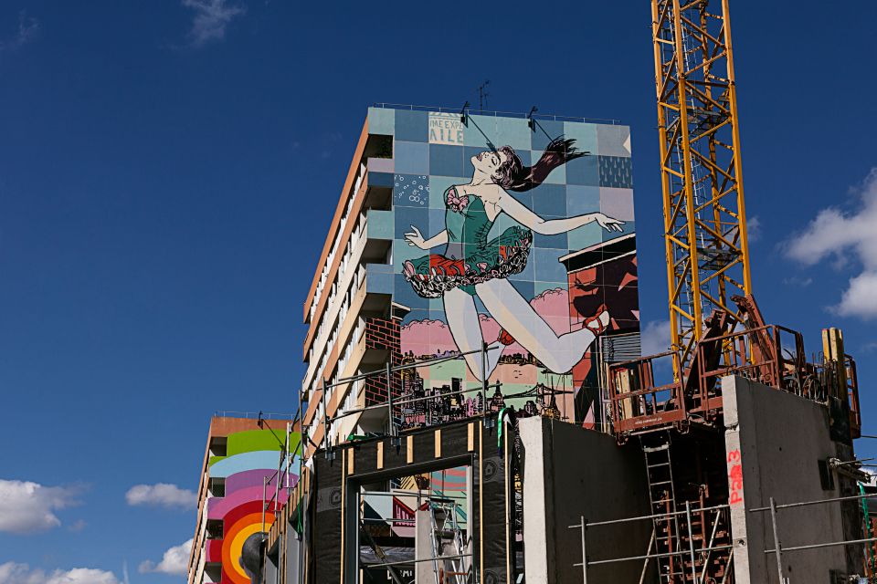 Paris: Urban Art Murals Walking Tour with an Expert - Where the tour starts: Nationale metro and the 5-minute rule