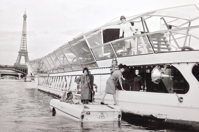 Paris Valentine's Day Dinner Cruise by Bateaux-Mouches - Seating and Service: Assigned Tables, Window Views, and the Hard Truth