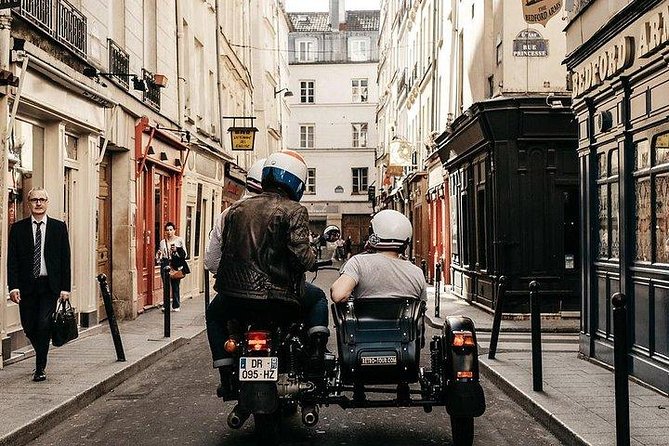 Paris Vintage Sidecar Tour – Emily in Paris highlights - Panthéon in the Latin Quarter: a grand backdrop without the museum pressure