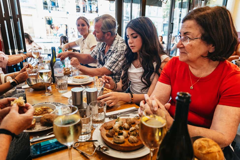 Paris: Walking Food Tour with Cheese, Wine and Delicacies - Market time in narrow Marais streets: browsing that feels like local life