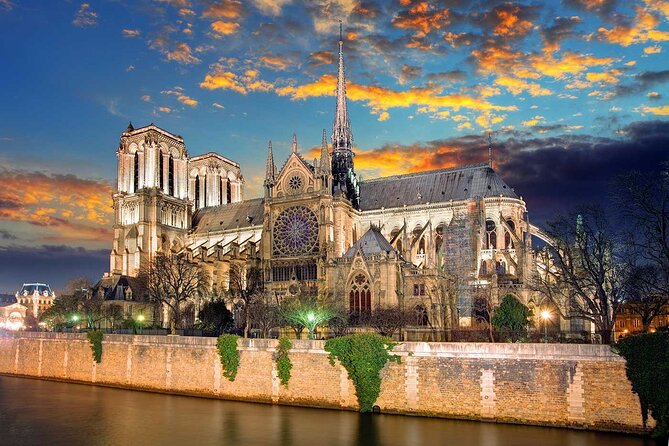 Paris Walking Tour , Historical Sites . - Starting at Saint-Sulpice: The Four Cardinal Directions Fountain