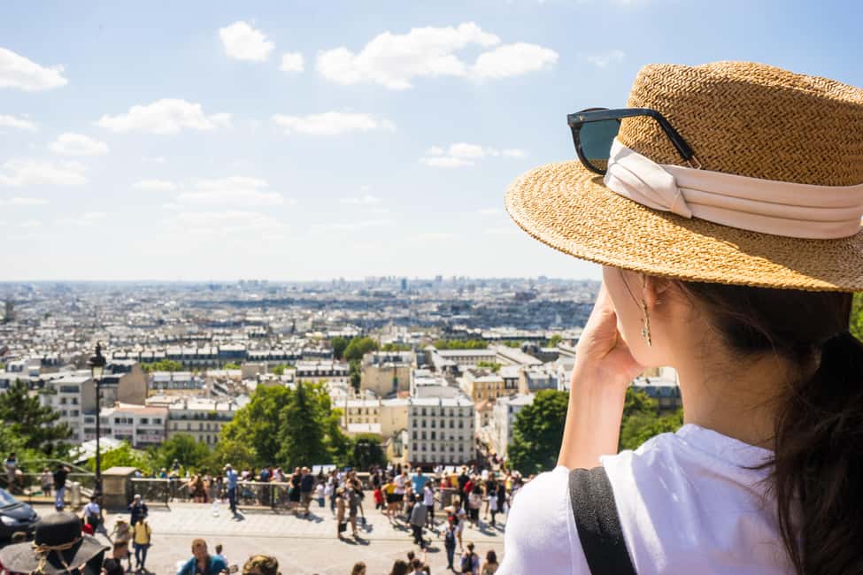 Paris: Walking Tour of Montmartre - Sacré-Cœur Basilica: the calm finale at the top of Paris