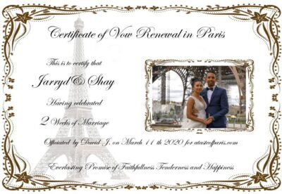 Paris: Wedding Vows Renewal Personal Photo or Video Shoot - Meeting at the Carousel of the Eiffel Tower without the stress