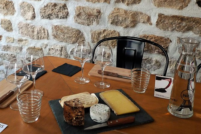 Paris Wine and Cheese Pairing Small-Group Experience - The Tasting Room Setup: Expect a Short, Focused Session