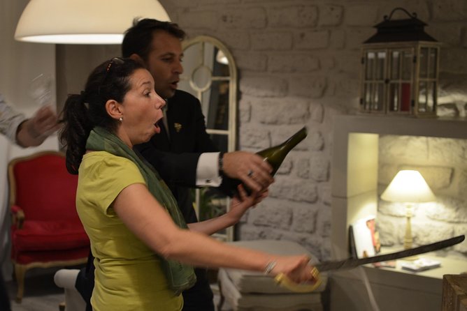 Paris Wine Tasting Session with Expert Sommelier - The Lesson: Learn the Regions by Taste, Not by Label