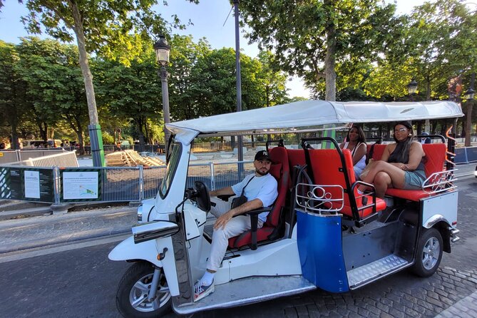 Paris with a Tuk Tuk - Private 2-Hour TukTuk Tour - Grand Palais and Petit Palais: Architecture With Easy Access