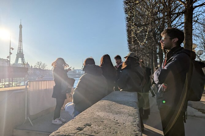 Paris World Fairs Walking Tour Top Sights Along the Seine River - Key things you’ll notice on this Seine walk