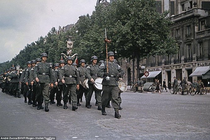 Paris WW2 The German Occupation Small group or Private tour - Stop 2: Louvre area exteriors—where the occupation met the city’s power centers