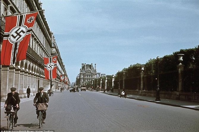 Paris WW2 The German Occupation Small group or Private tour - Meeting at Palais-Royal: where the tour really starts