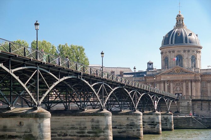 Parisian Love Affair: Elegant Romance Private Tour in Paris - Key Things That Make This Paris Love Tour Worth It