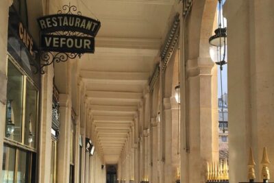 Parisian Love Affair: Elegant Romance Private Tour in Paris - How the Route Works: Walking + Subway to Cover More Than On Foot