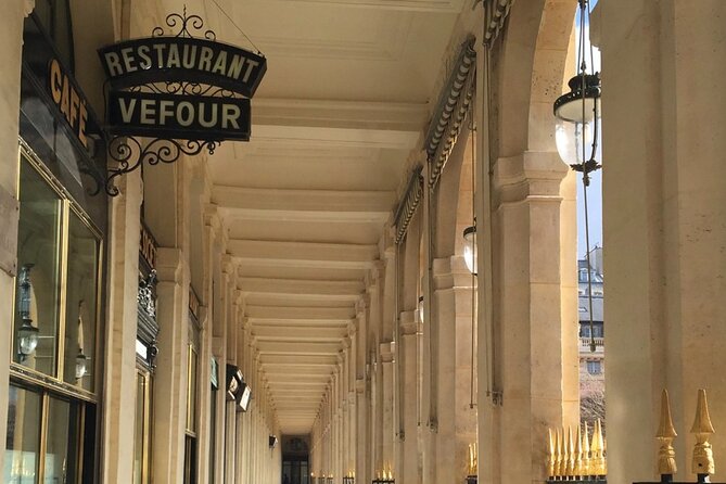 Parisian Love Affair: Elegant Romance Private Tour in Paris - How the Route Works: Walking + Subway to Cover More Than On Foot