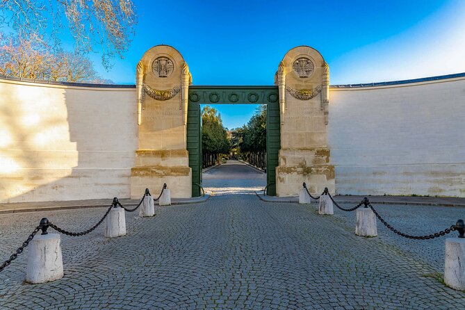 Père-Lachaise Cemetery Paris Tour with Audioguide - What you actually pay for: $8.27 and what that includes