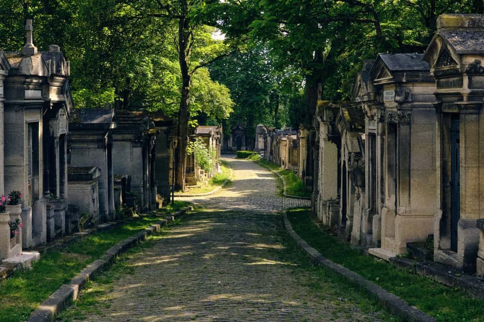 Père Lachaise Cemetery Tour, Tales from the Graves & Crepes - Key Highlights That Make This Tour Worth Your Time