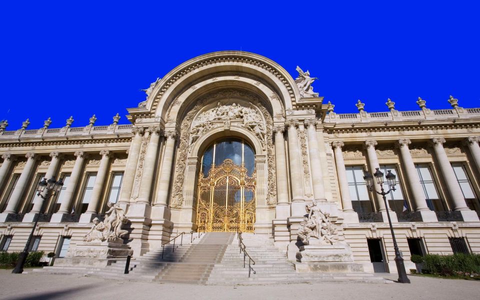 Petit Palais Paris Museum of Fine Arts Tour with Tickets - The guide is the product: what “licensed and fluent” looks like