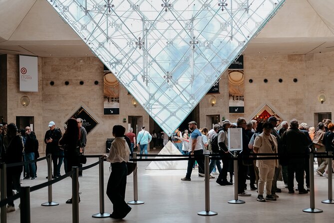 Priority ticket without waiting for the Louvre Museum - Price and value: is $25 worth it for the Louvre?