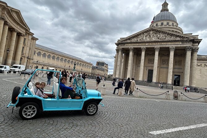 Private 1 - hour Tour: Eiffel Tower,Champs-Elysées Arc DE Triomphe - The point of this tour: get the Paris “greatest hits” without burning your day