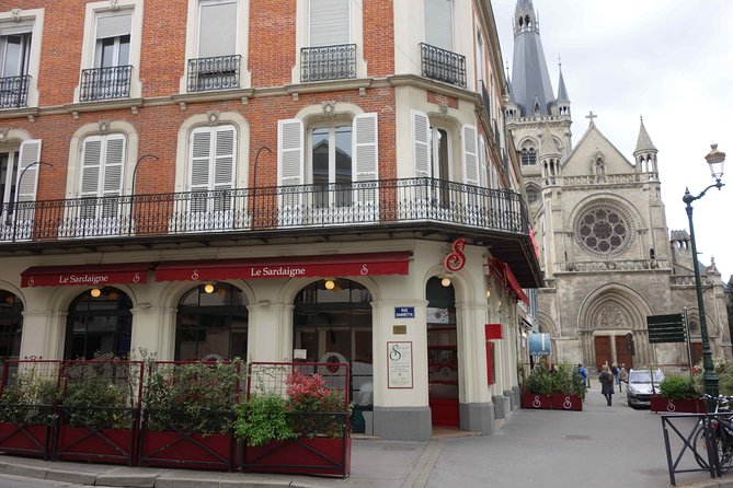 Private 10-hour round transfer to Champagne Epernay from Paris. Best offer! - Should you book this Paris-to-Champagne Epernay and Reims transfer?