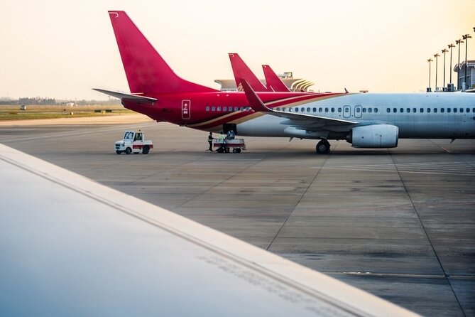 Private Airport Transfer between Paris and Parisian Airports - Vehicle Comfort That Actually Helps After Landing