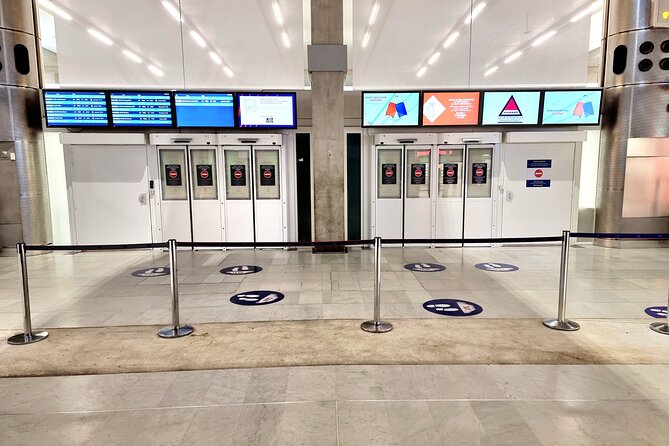 Private Airport Transfer between Paris and Parisian Airports - Small Things to Watch For When Things Get Messy