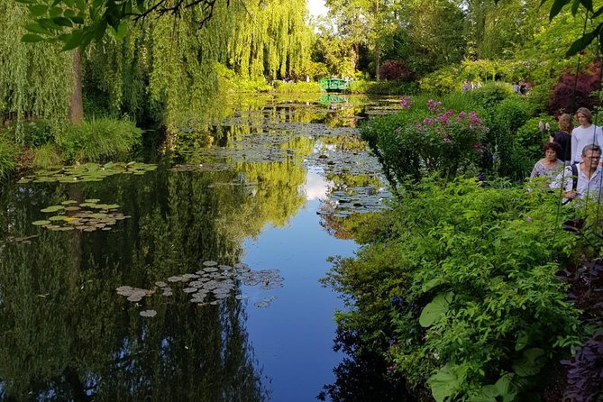 Private Car Trip to Giverny Garden from Paris - Paris to Giverny timing: why 7:00 am matters