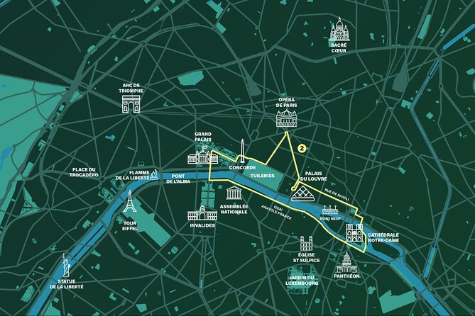 Private City-Tour by rickshaw bike in Paris : The "Napoléon" - Pont Alexandre III to Hôtel des Invalides lawns: symmetry and stately calm