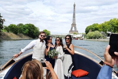 Private cruise in Paris - Getting on board: Port du Louvre, timing, and what to expect