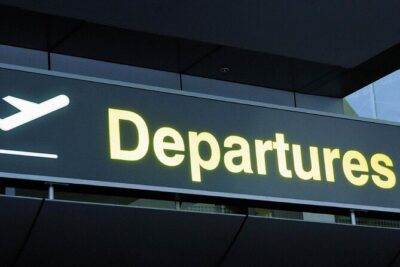 Private Departure Transfer from Paris to CDG or ORLY Airports - The Drive to the Airport: Comfort, Luggage Handling, and Calm