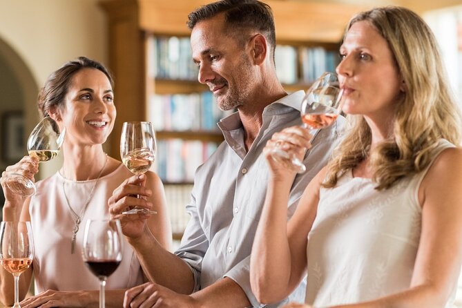 Private French Wine Tasting with a Certified Expert in Montmartre - The 5 wines: from everyday France to bottle-worthy discoveries