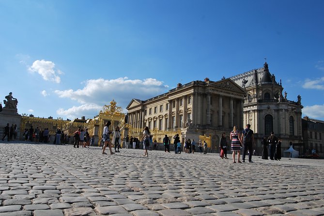 Private Giverny & Versailles Day Trip with Lunch & Hotel Transfers from Paris - Why this Versailles + Giverny combo works as a day trip