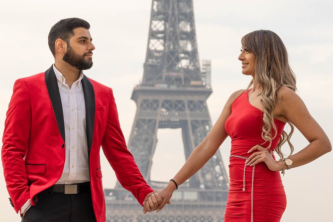 Private Guided Professional Photoshoot by the Eiffel Tower - Price and value: what $108.89 buys you in real terms