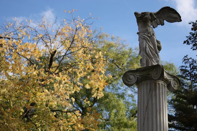Private Guided Tour to Père Lachaise Cemetery in Paris - Who this tour suits best (and who should consider another option)