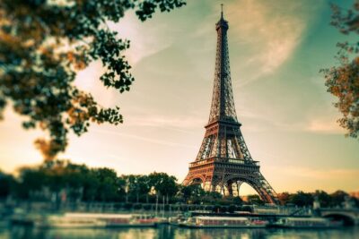 Private Half-Day Guided Tour of Paris - Opera area and Place Vendôme: Paris elegance in quick bites