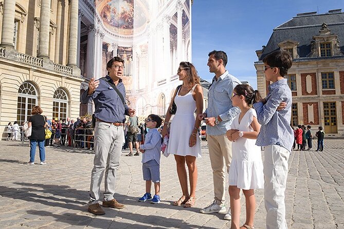 Private Half-Day Trip to Versailles from Paris with Macarons - Hall of Mirrors: The 20 Minutes That Still Means Something