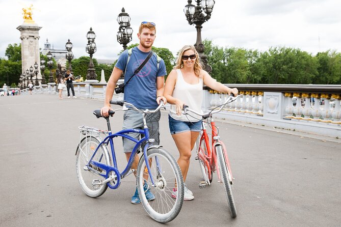 Private Highlights of Paris Bike Tour - Pont Alexandre III and Place de la Concorde: Paris at full theatrical scale