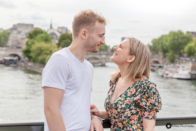 Private Historical Photo Tour in Paris - What makes the stops work for photos (not just sightseeing)