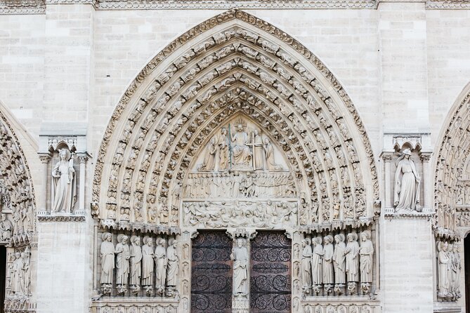Private Historical Tour of Notre Dame - What makes this private Notre-Dame tour feel worth it