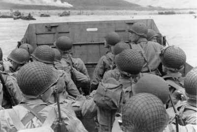Private I Paris to Normandy D-Day Tour: Utah, Omaha & Cemetery. - Pointe du Hoc: when the cliffs explain the courage