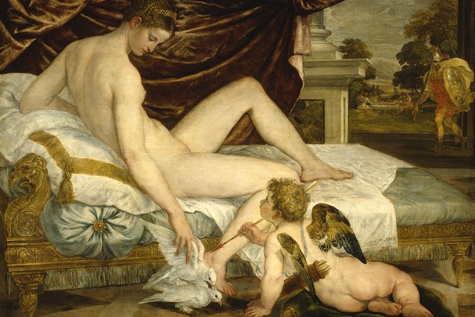 Private night tour at the Louvre - Should you book this private Louvre night tour?