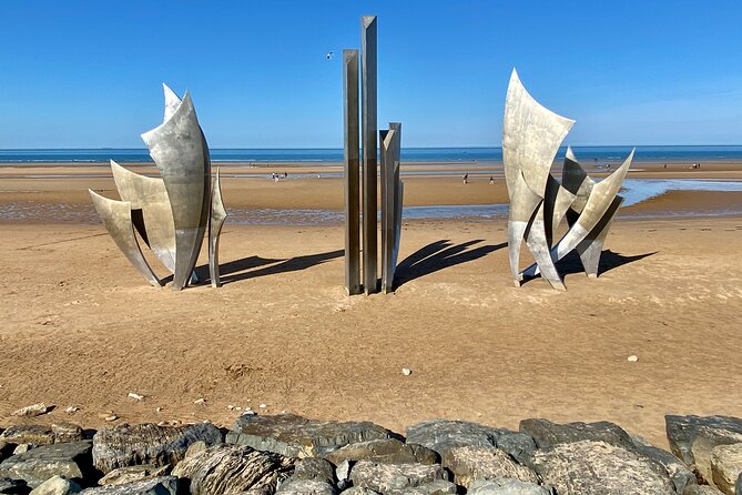Private Normandy D-Day Live guided Top 6 Sites trip from Paris - Pointe du Hoc: cliff gun battery and the Ranger mission