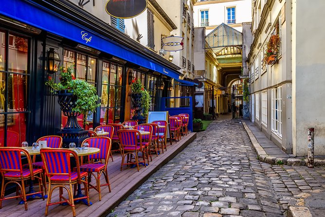 Private One Way Paris Airport (CDG-ORLY) Transfer Sedan From or To Paris - Private CDG–Orly Sedan: Why This Beats the Airport Chaos