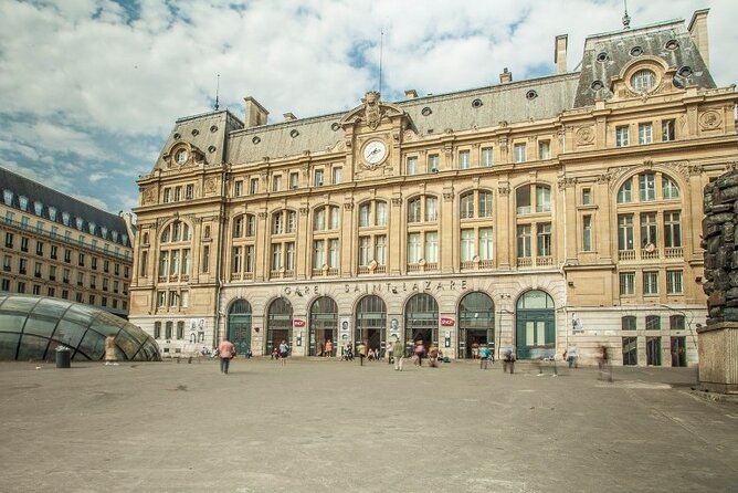 Private One Way Transfer frm Railways Station to Hot in Paris 1-3 - Private One-Way Means Fewer Moving Parts