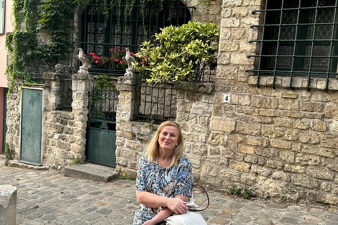 Private Paris tour By Minivan, private guide, Champagne(optional) - Champs-Élysées: High-End Window Shopping Without the Deadline