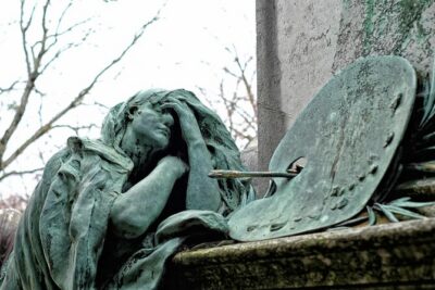 Private Père Lachaise Cemetery Walking Tour - The 1.5-hour plan: what you’ll actually experience inside Père Lachaise