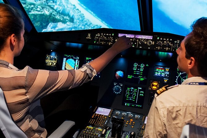 Private Pilotage of a Flight Simulator in Paris - Getting the Most From Your 35 Minutes at the Controls